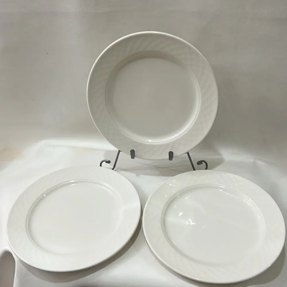 Villeroy & Boch White Plates Set Of 3 Luxambourg Made For Bellagio 9 1/4 Inches